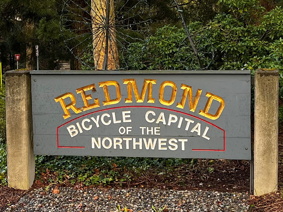Welcome to Redmond, Washington sign.