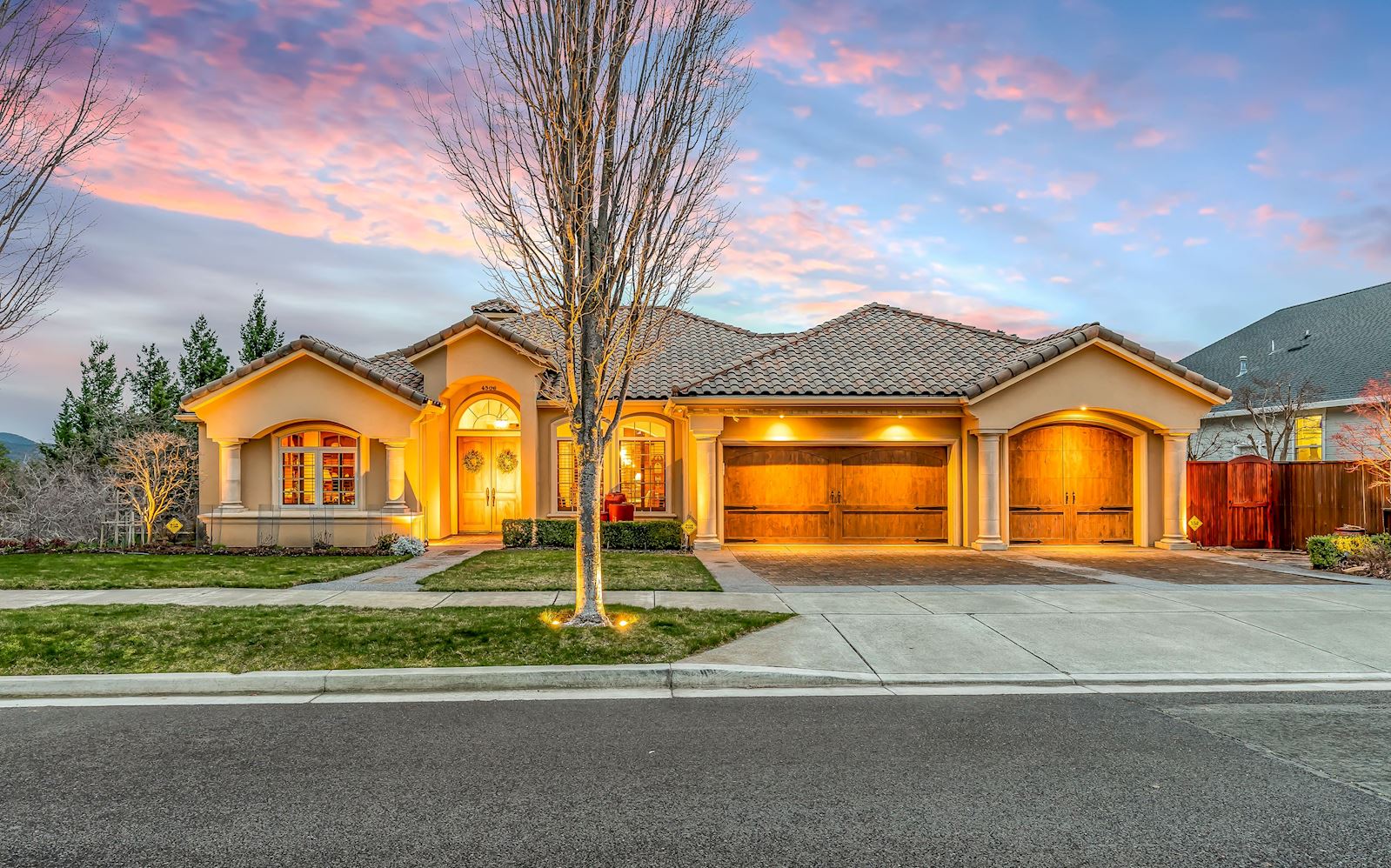 4506 Pinnacle Drive
3