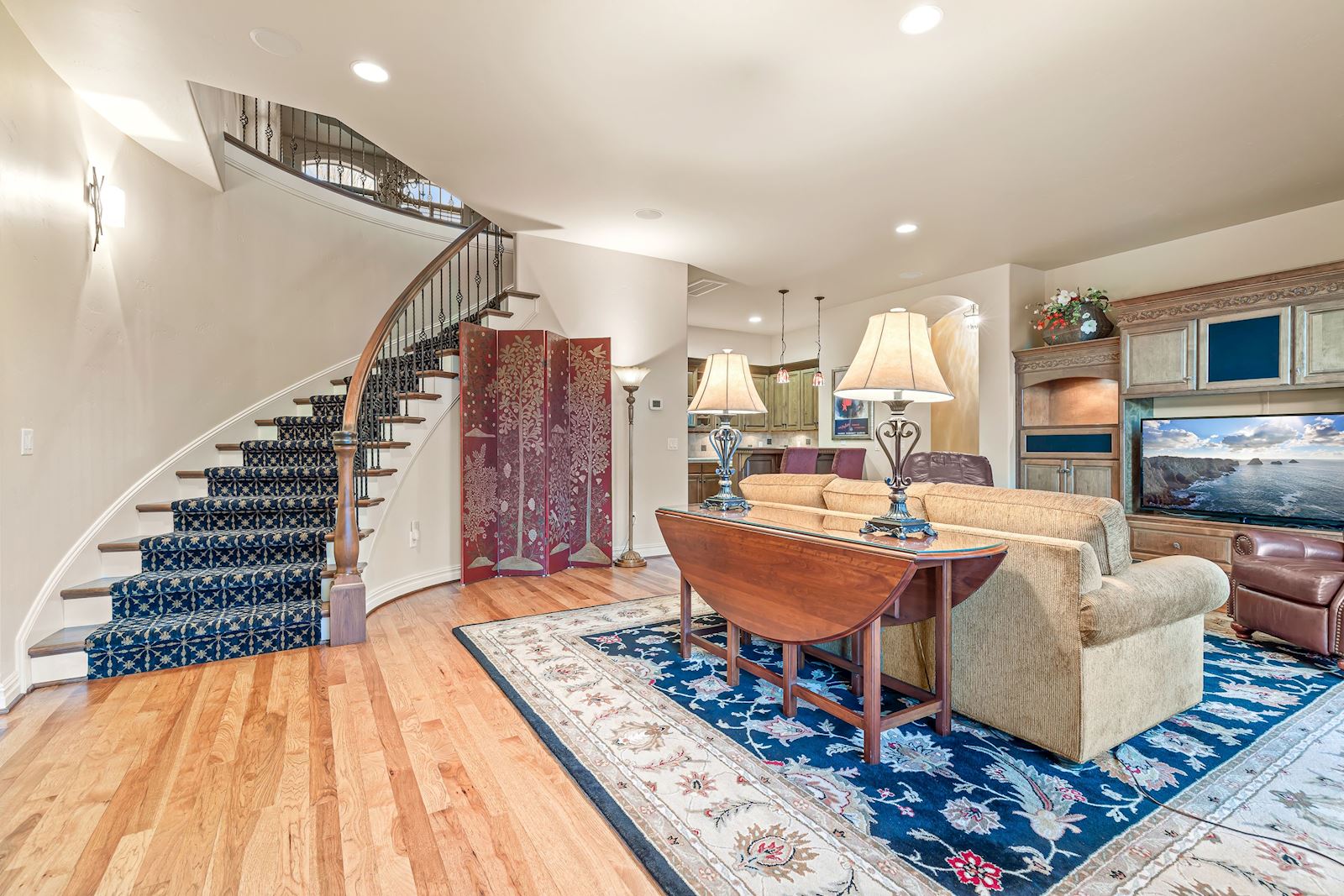 4506 Pinnacle Drive
15