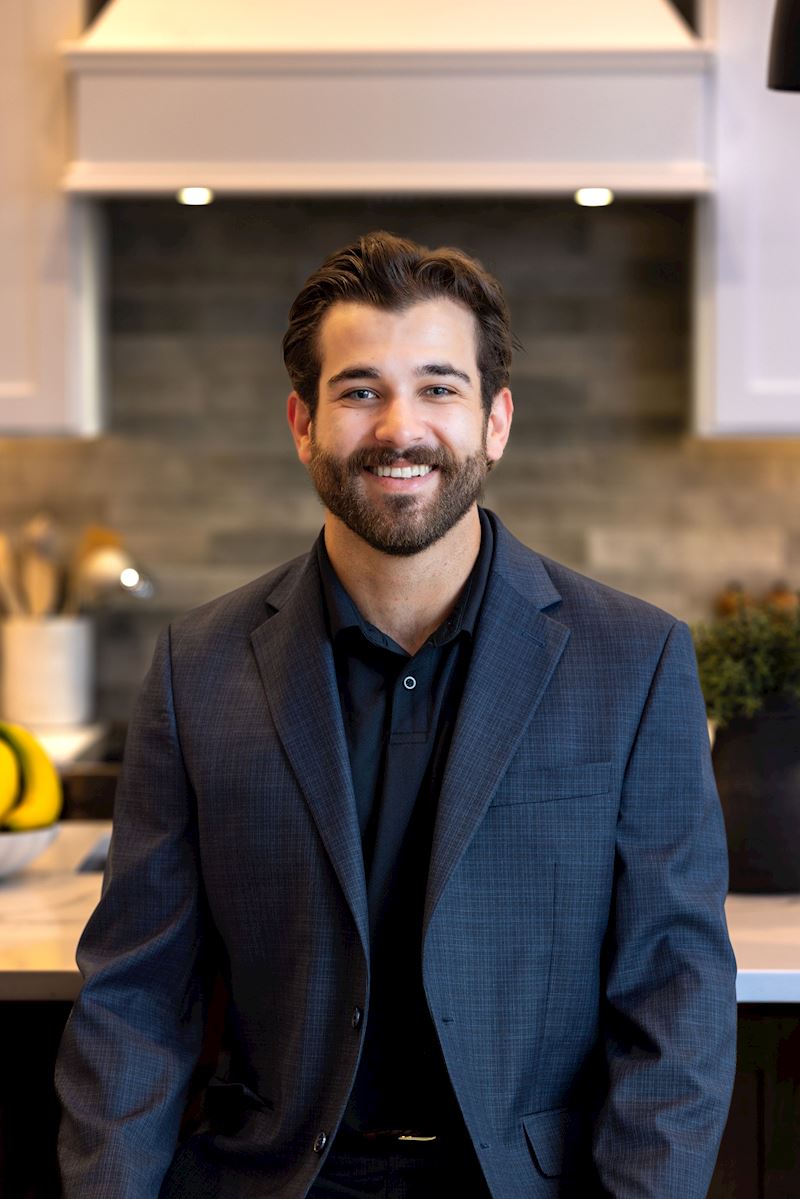 Dylan Dahle, Real Estate Broker
