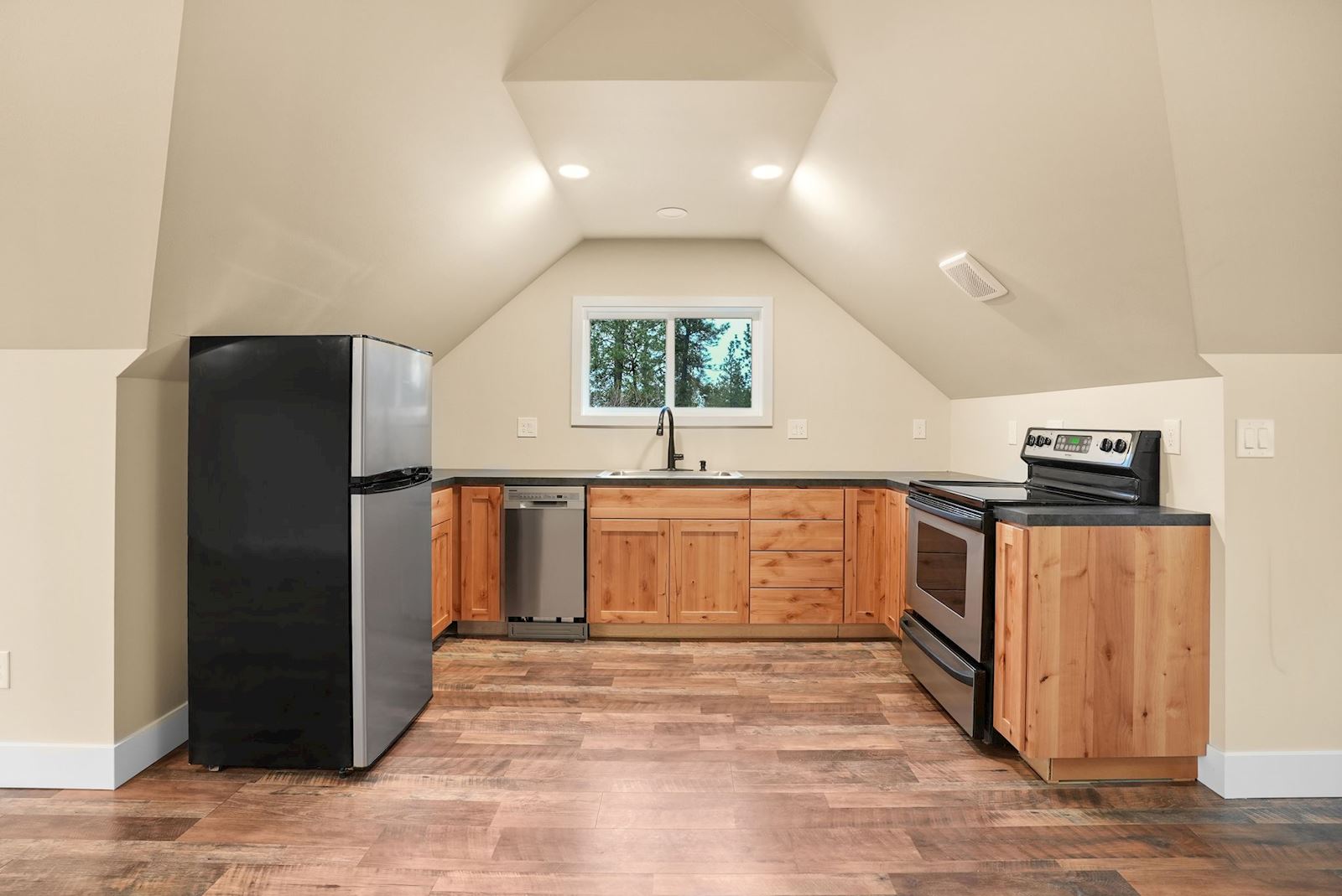 ADU kitchen at 13827 E 46th Ave in the Spokane Valley area of Spokane, WA 99206.