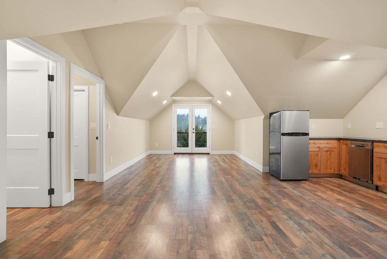 ADU living room at 13827 E 46th Ave in the Spokane Valley area of Spokane, WA 99206.