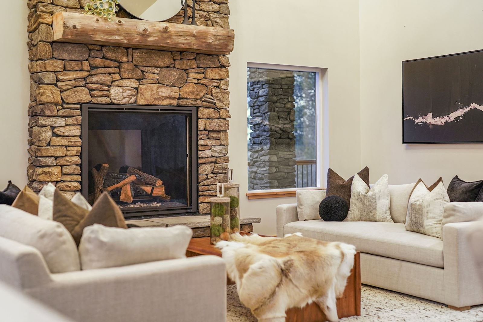 Custom stone fireplace at 13827 E 46th Ave in the Spokane Valley area of Spokane, WA 99206.