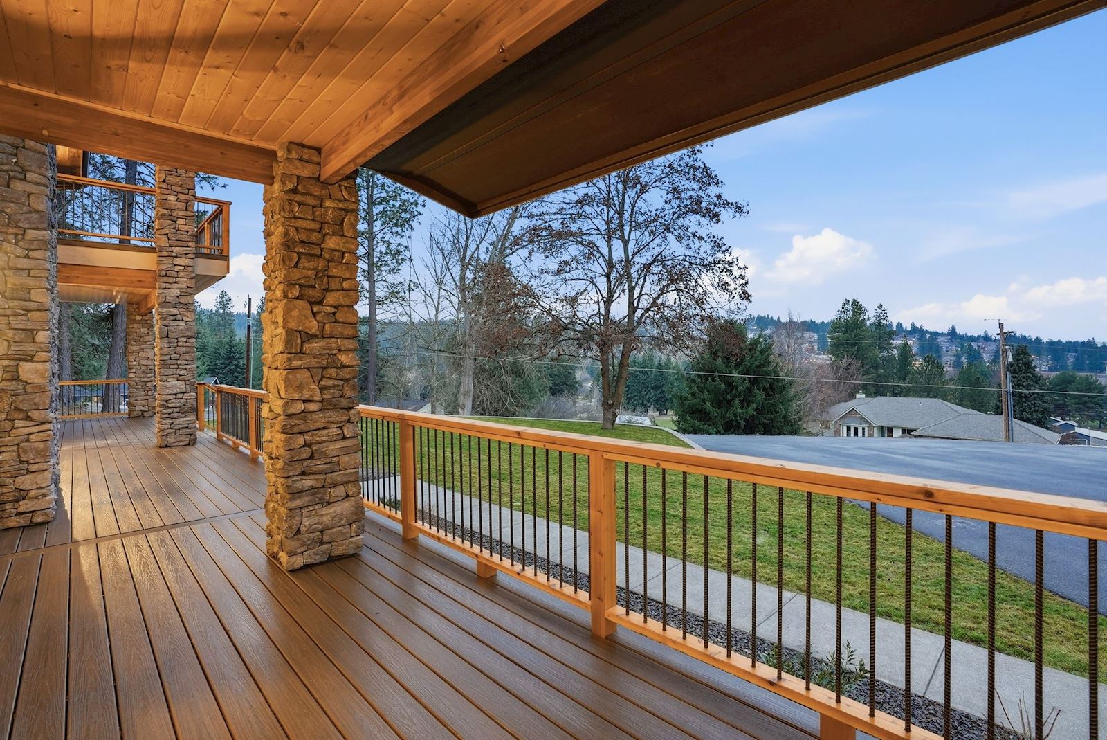 Front porch view at 13827 E 46th Ave in the Spokane Valley area of Spokane, WA 99206.