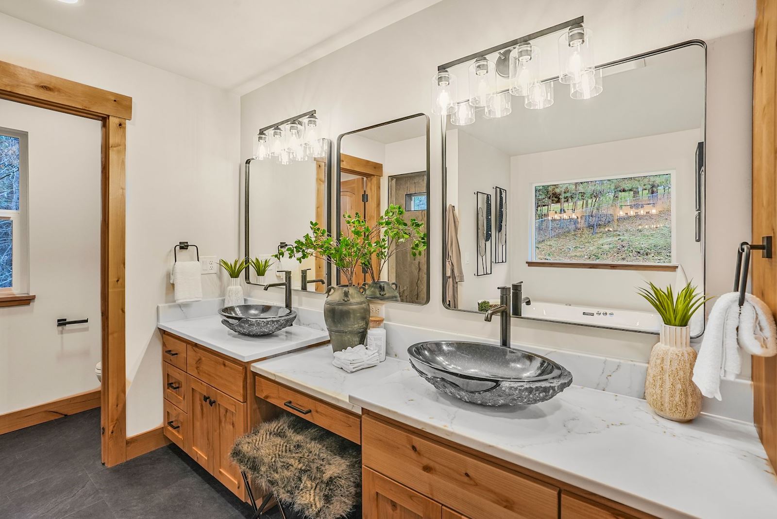 Spa-like primary bathroom at 13827 E 46th Ave in the Spokane Valley area of Spokane, WA 99206.