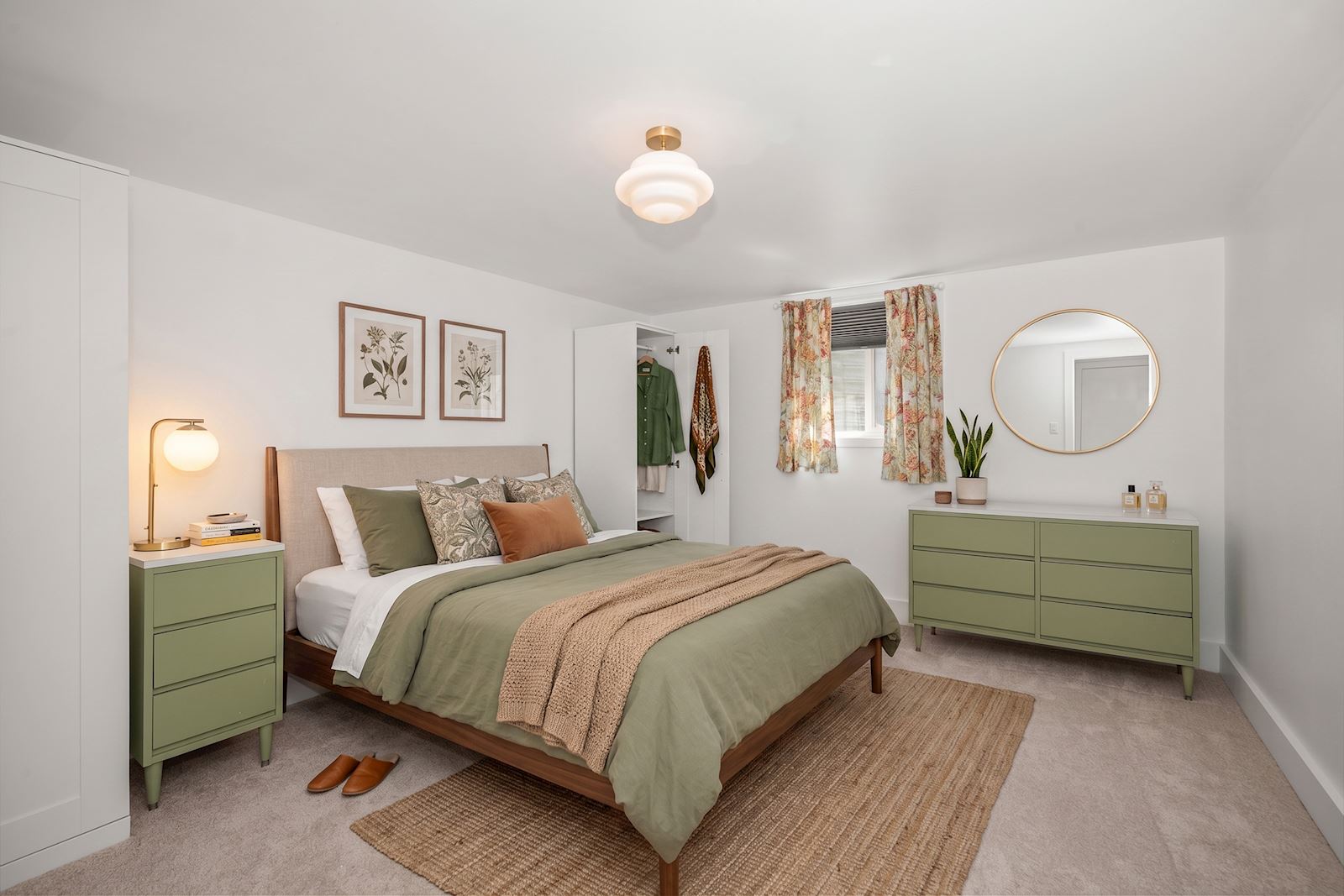 Walkout Basement Bedroom at 4206 S Pittsburg St Spokane WA