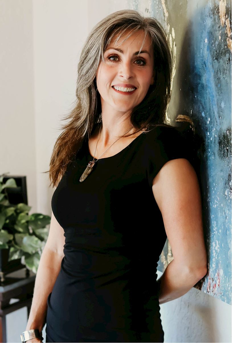 Suz Farah