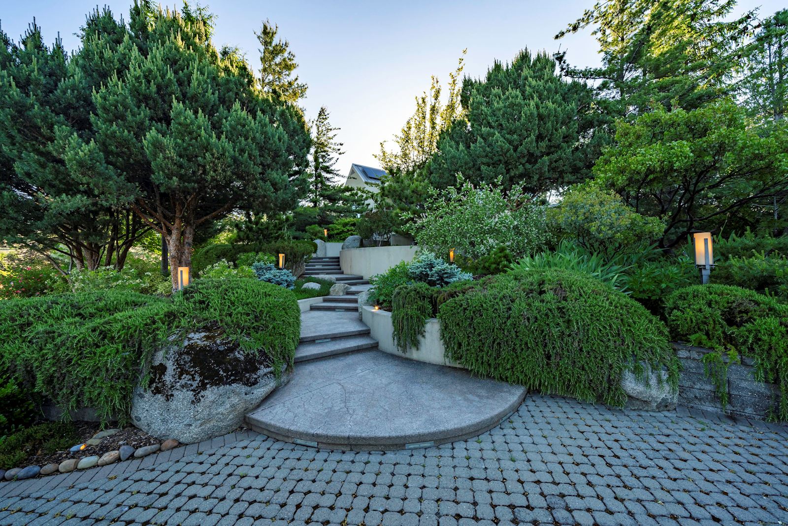 786 Pompadour Drive 3