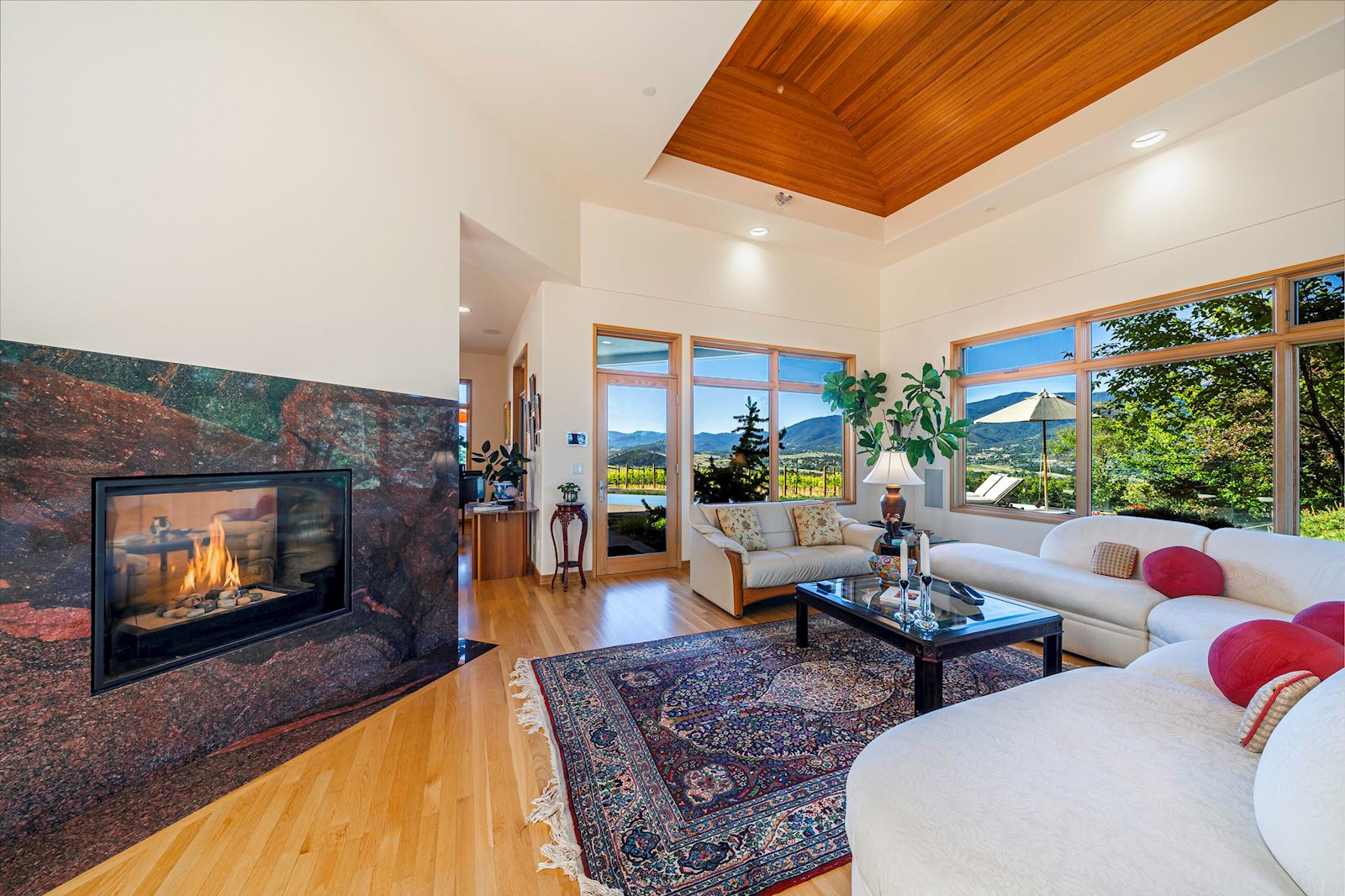 786 Pompadour Drive 11