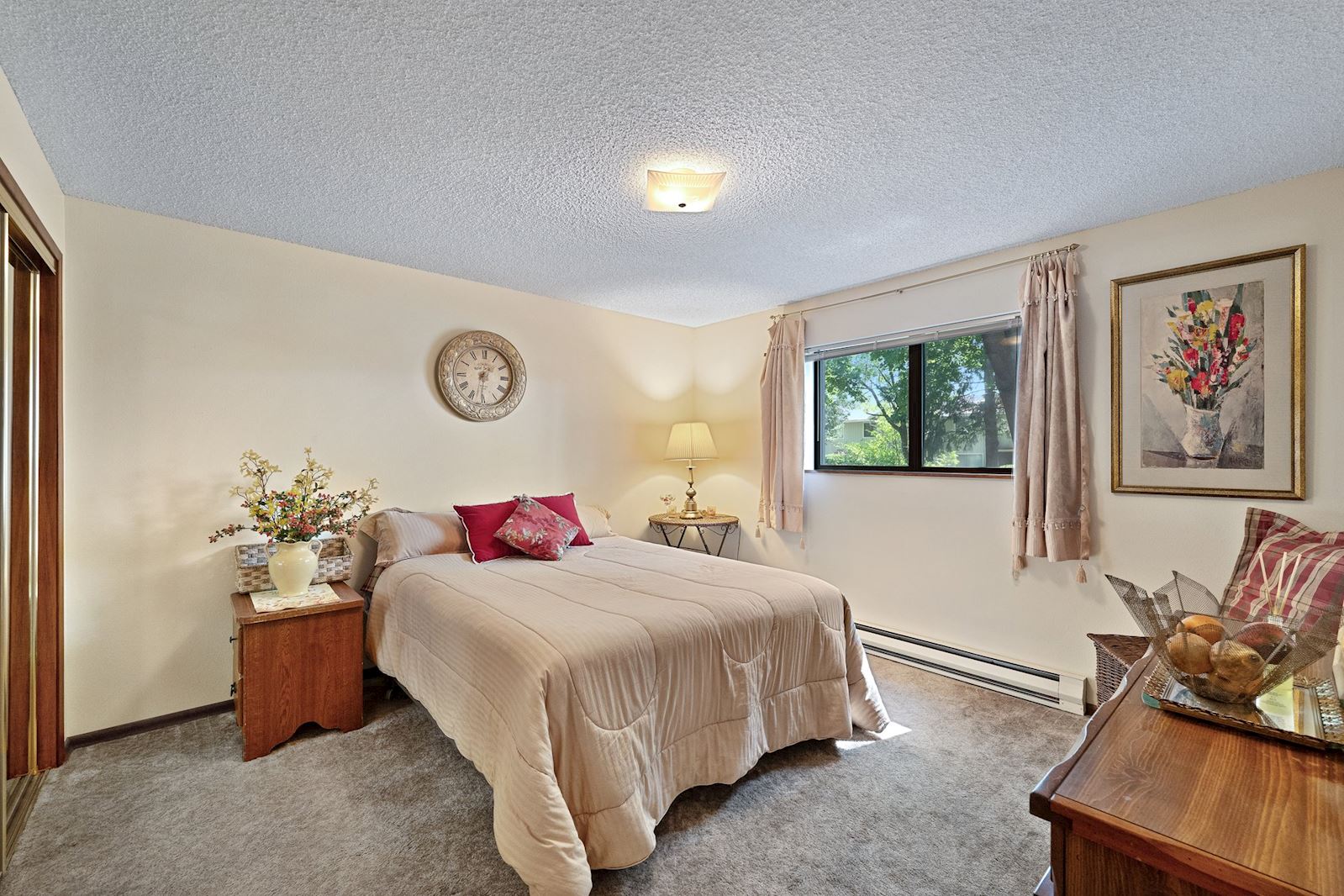 Main Bedroom at 13223 E 29th Ave Unit 2, Country Village 55+ Community, Spokane Valley WA. Listed by Team Dailey.