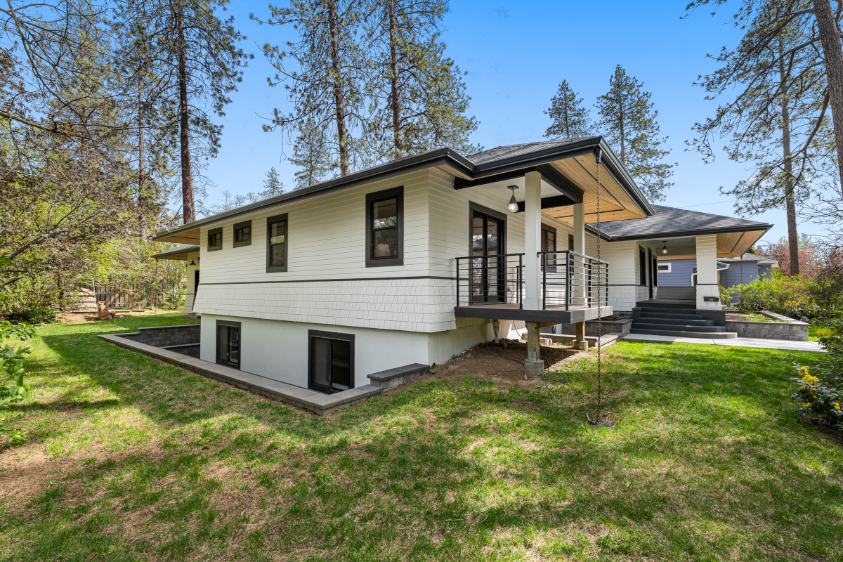 3327 S Tekoa St South Hill Luxury Real Estate