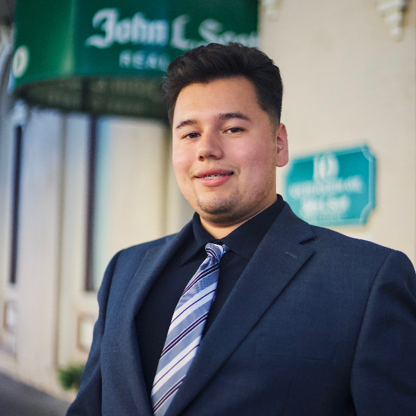 Joseph Segovia | Tri-Cities Pasco John L. Scott